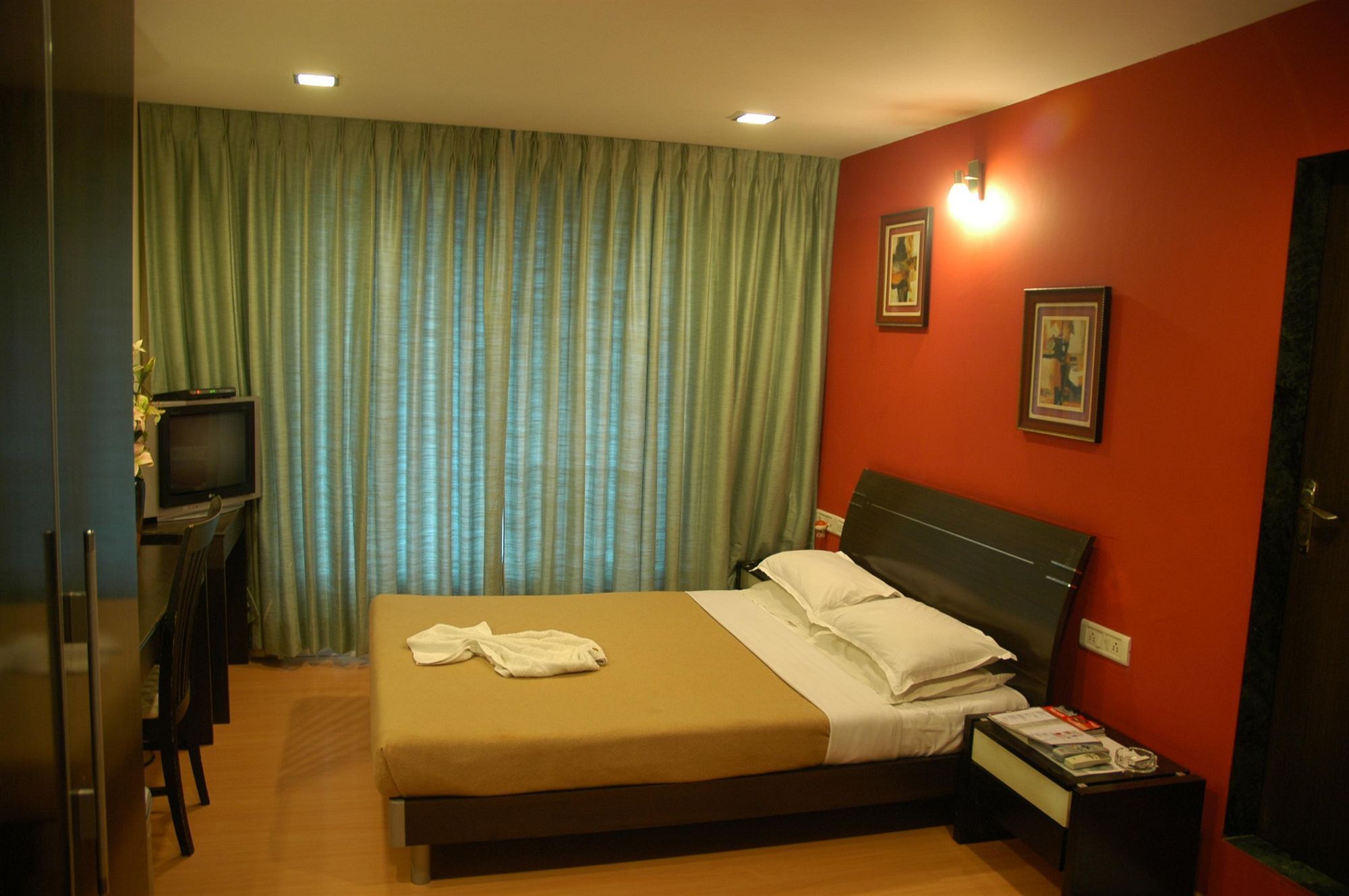 Hotel Orritel West Bombay Extérieur photo