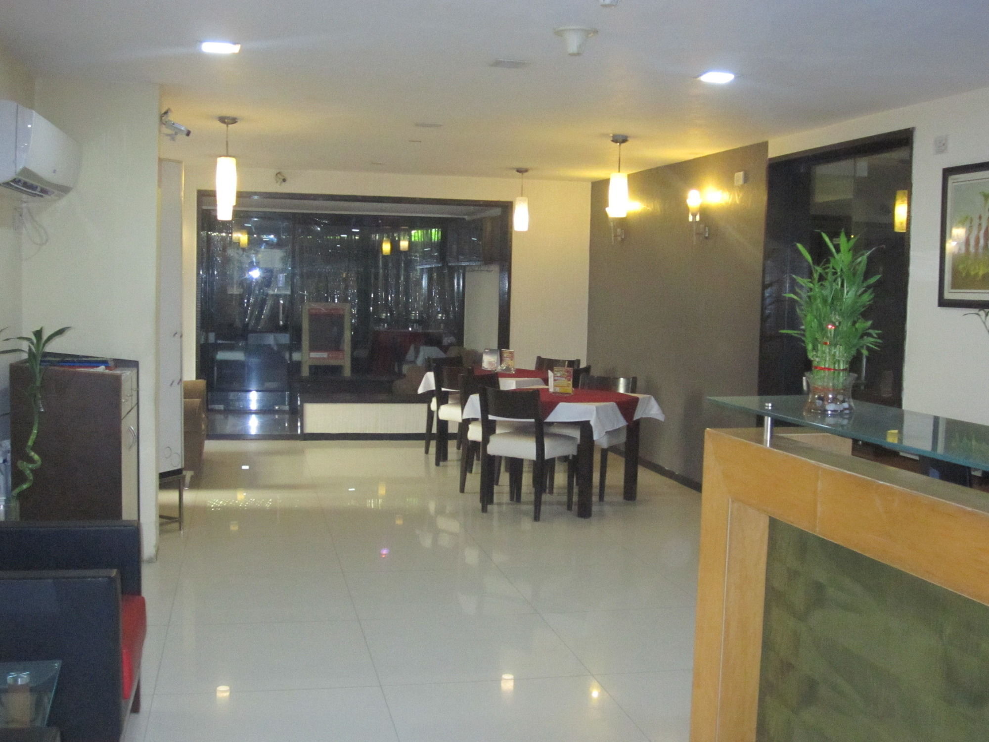 Hotel Orritel West Bombay Extérieur photo